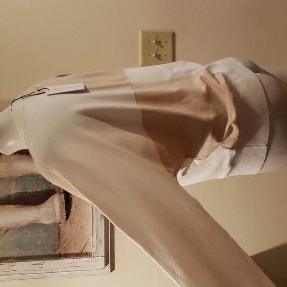 Chelsea & Theodore Sweater - Picture 6 of 10